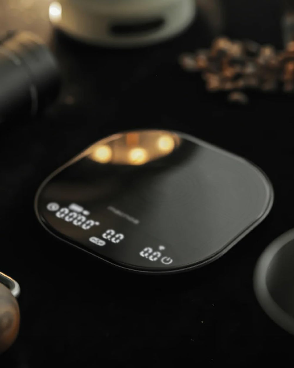 MACNOA MacScale Pro Intelligent Digital Coffee Scale with Timer, 0.1g Precision, 2000g Capacity, Espresso & Pour-Over Modes, Rechargeable, Black-Flash Zone Electronics فلاش زون للالكترونيات