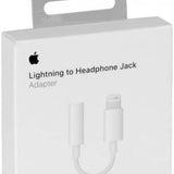 Apple Lightning to 3.5 mm Headphone Jack Adapter-Flash Zone Electronics             فلاش زون للالكترونيات